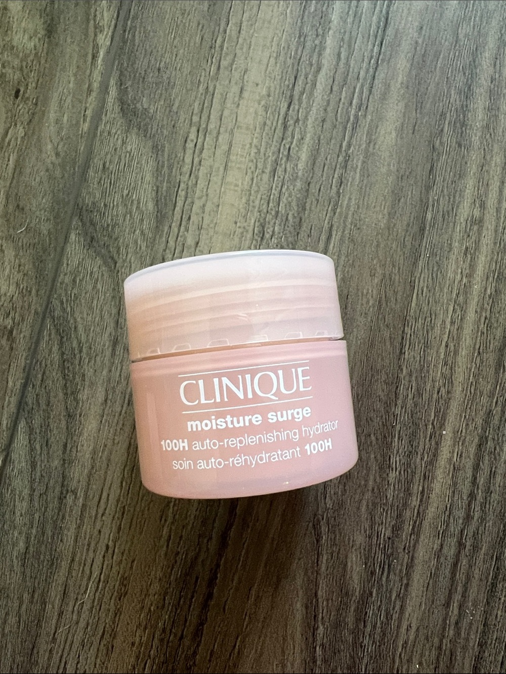 Clinique Moisture Surge Hydrator